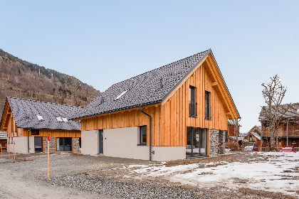 042 Mountain Chalet Alpinchique 2