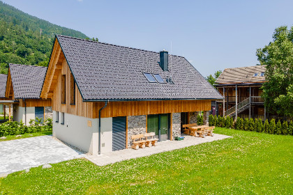 048 Mountain Chalet Berg Gluck
