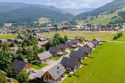 051 Mountain Chalet Berg Gluck