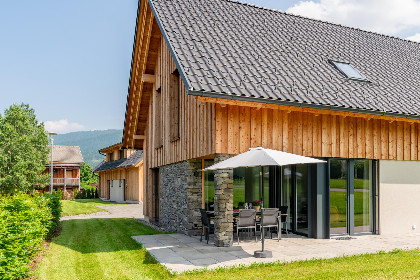 060 Mountain Chalet Chapeau