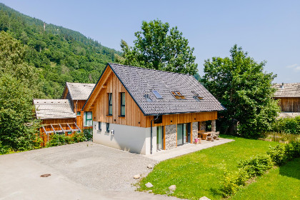 059 Mountain Chalet Luxx
