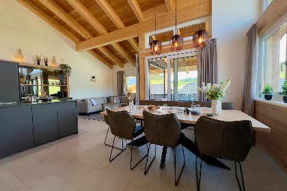 041 Almchalet Alpengluck