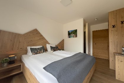 090 Grebenzen Lodge Edelweiss