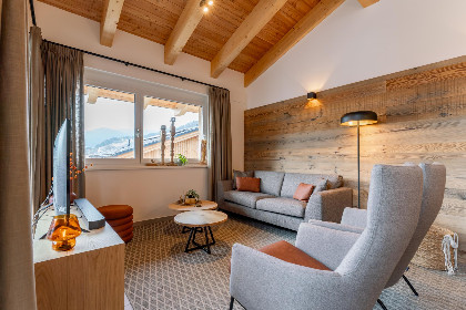 013 Grebenzen Lodges 49B