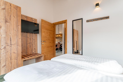 025 Grebenzen Lodges 49B