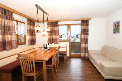 002 Apartment Hollwarth
