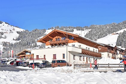 004 Apartments Next To The Ski Lift Penthouse   Sud