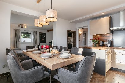 005 Kaiser Chalet Ebbs