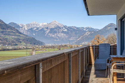 042 Helfenstein Lodge
