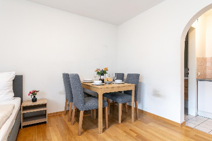 025 Town House 1 und 2