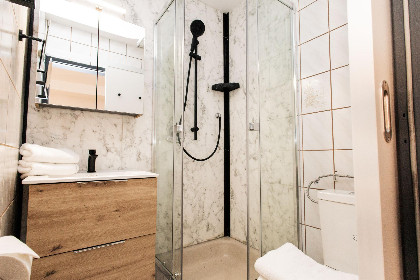 006 Town House 1