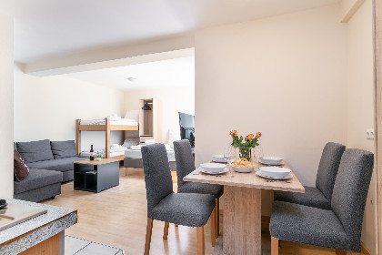 035 Town House 1