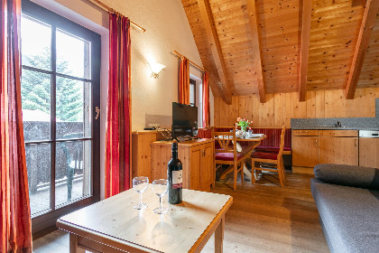 015 Schweizerhof Apfelrose