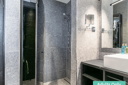 006 Adult Only Paznaun Suite