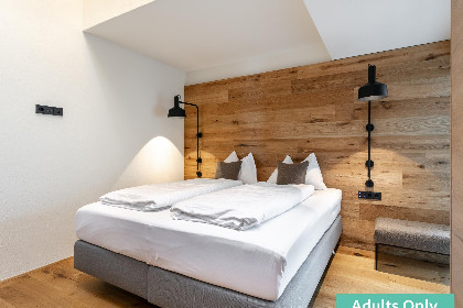 008 Adult Only Superior Suite