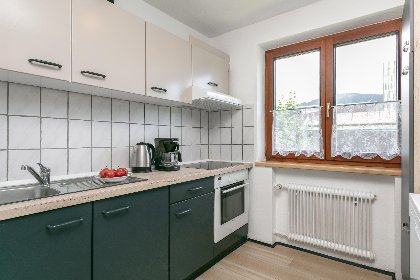 011 Almweg 1