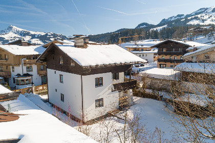 035 Berg und Bach
