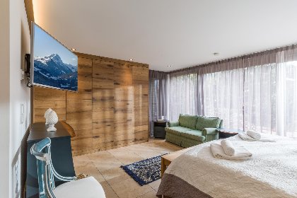 006 Exclusive Garden Suite
