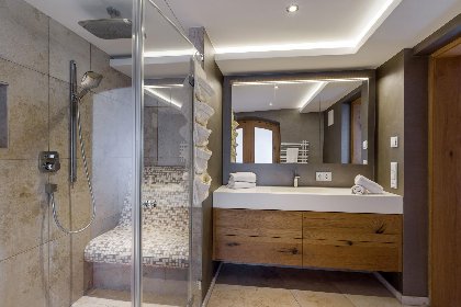 013 Exclusive Garden Suite
