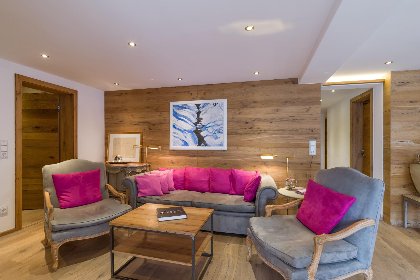 002 Premium Mountain View Suite