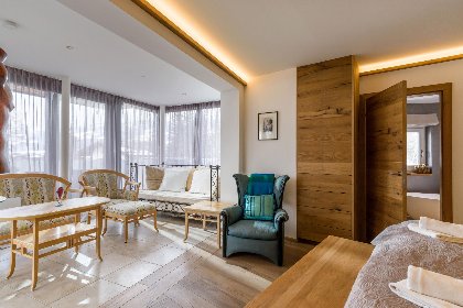 007 Premium Mountain View Suite