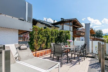 029 Premium Mountain View Suite