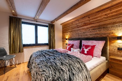 001 City Hide Away Hahnenkamm Top 1