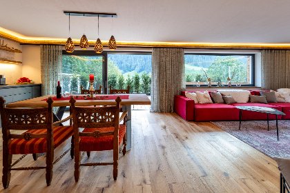 020 City Hide Away Hahnenkamm Top 1