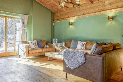 042 Kitz Hills Chalet Mondschein