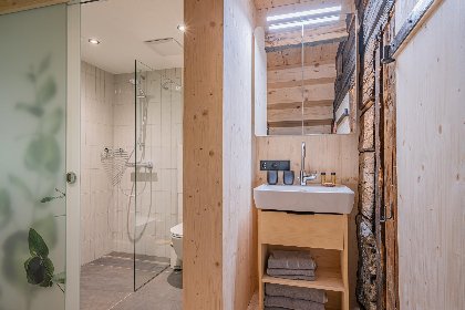 008 Raneburg 4 Almhaus