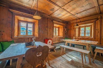 036 Raneburg 4 Almhaus