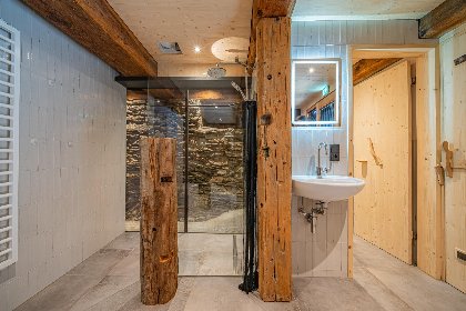 048 Raneburg 4 Almhaus