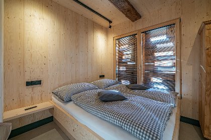 017 Raneburg 4 Futterhaus