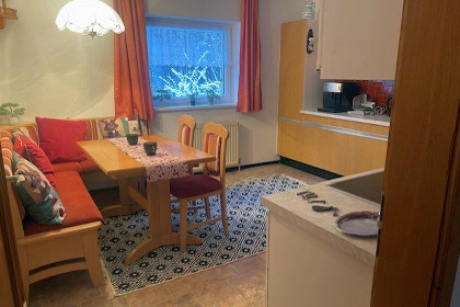 004 Landhaus am Waldrand