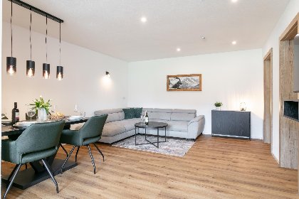 015 Mosers Apartment
