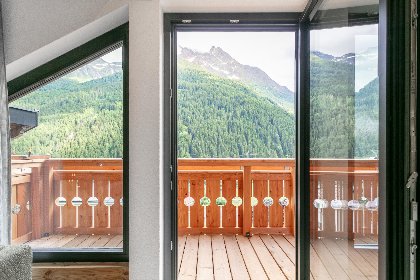 010 Alpenlodge Pettneu Lodge XL