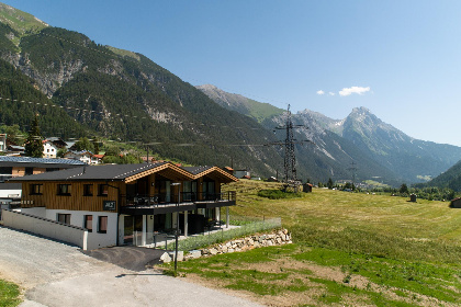 029 Chalet Pettneu am Arlberg   Top 1