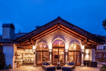 062 Kitzlodge S