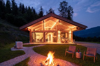 010 Mountain Hide Away