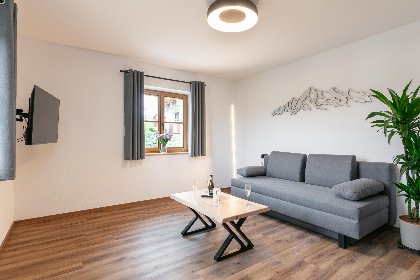 005 Buchen Nest