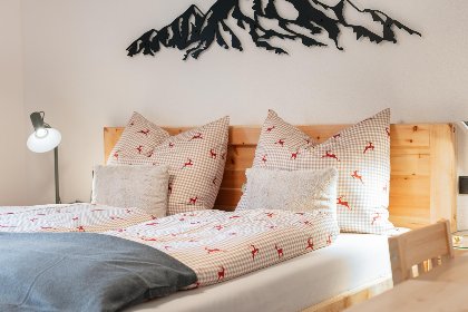 013 Buchen Nest