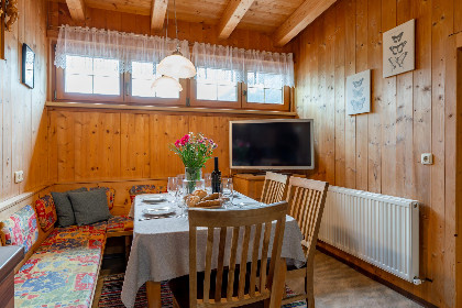 010 Haus Juen II