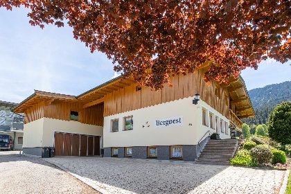 023 Das Bergnest Dorfgluck