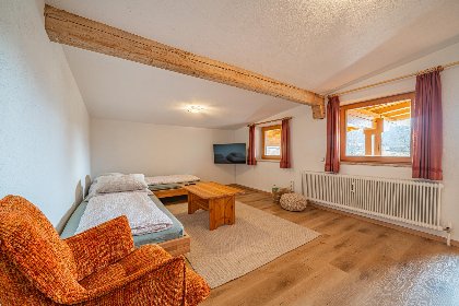 002 Das Bergnest Salvenblick