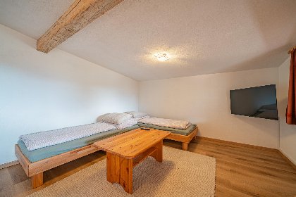 008 Das Bergnest Salvenblick