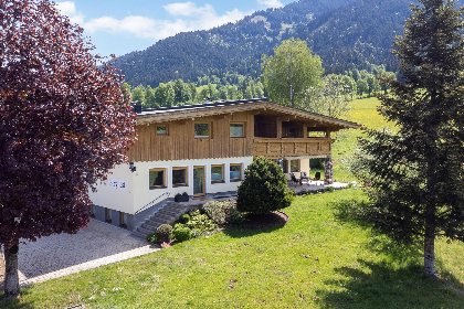 027 Das Bergnest Salvenblick
