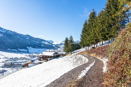 030 Sonnenhutte unten