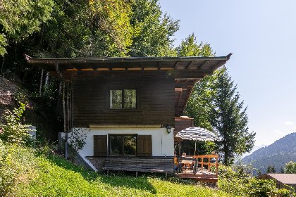 033 Sonnenhutte unten
