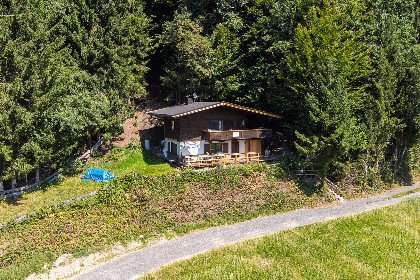 052 Sonnenhutte unten