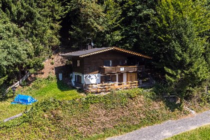053 Sonnenhutte unten